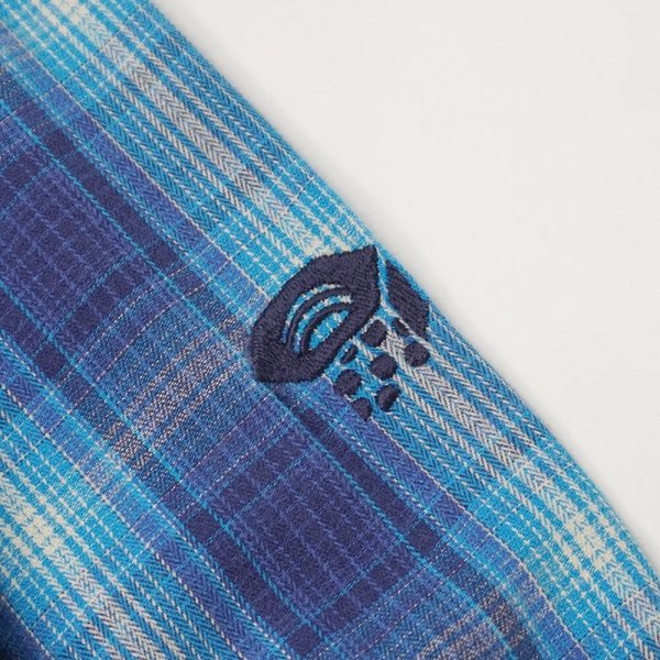 画像3: 00's MOUNTAIN HARD WEAR フランネルシャツ "Blue Ombre Plaid" (3)