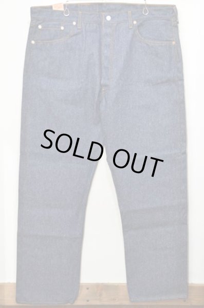 画像2: 90's Levi's 501 デニムパンツ “MADE IN USA / DEADSTOCK” (2)