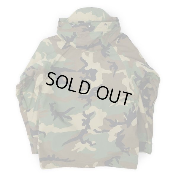 画像2: 90's US.Armed.Forces GEN1 ECWCS ウッドランド柄 GORE-TEX PARKA "SMALL-REGULAR / MINT CONDITION" (2)