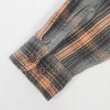 画像4: 90's ST JOHN'S BAY ヘビーネルシャツ “Gray base ombre plaid” (4)