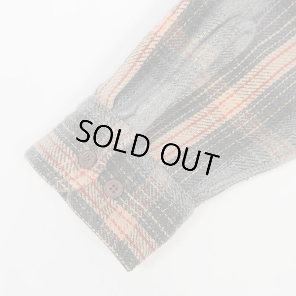 画像4: 90's ST JOHN'S BAY ヘビーネルシャツ “Gray base ombre plaid” (4)