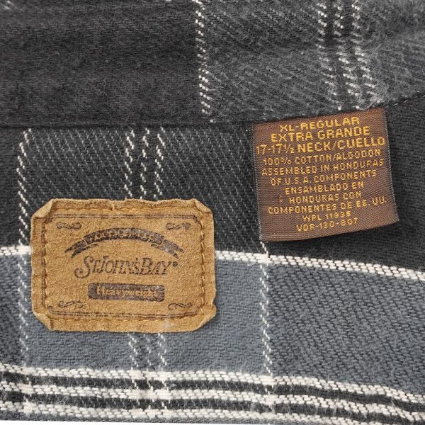 画像2: Late 90's ST JOHN'S BAY ヘビーネルシャツ "Black Plaid / US COMPONENTS" (2)