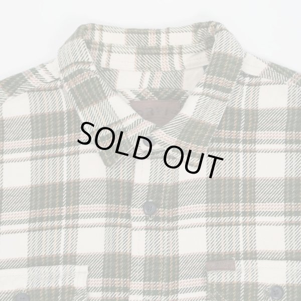 画像3: 00's ORVIS ヘビーネルシャツ “Olive Plaid” (3)