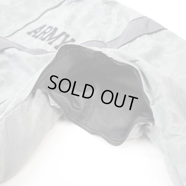 画像5: 【MEDIUM-REGULAR / DEADSTOCK】00's US.ARMY IPFU ピクセルカモ柄 ナイロントレーニングジャケット (5)