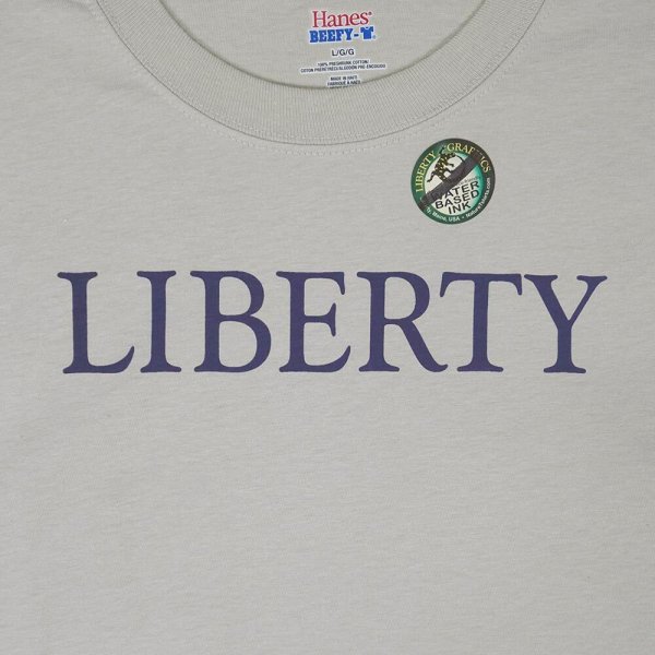 画像2: 【XL / DEADSTOCK】00's LIBERTY GRAPHICS ロゴプリントTシャツ (2)