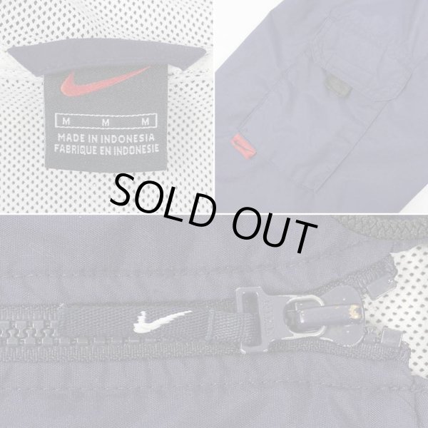 画像3: 00's NIKE ナイロンフーディージャケット (3)