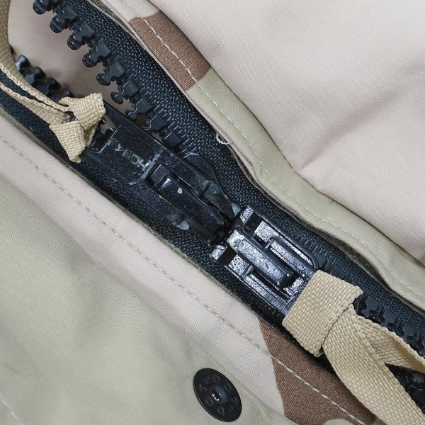 画像3: 00's US.ARMY ECWCS 3C デザートカモ柄 GORE-TEX PARKA "LARGE-REGULAR" (3)