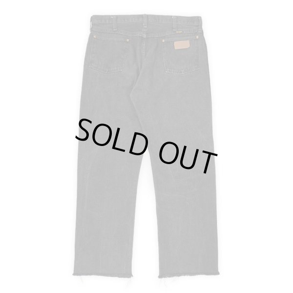 画像2: 90's Wrangler 13MWZPB 先染め ブラックデニムパンツ "MADE IN USA" (2)