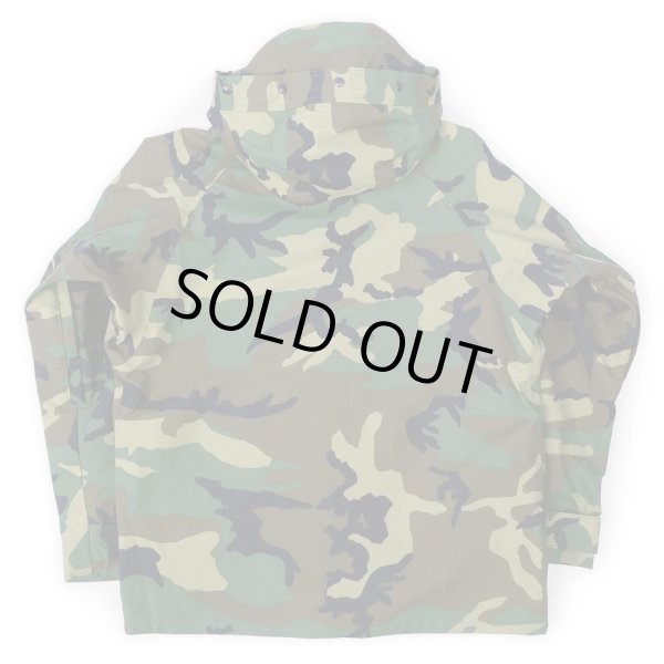 画像2: 90's US.Armed Forces ECWCS ウッドランドカモ柄 GORE-TEX PARKA "MEDIUM-SHORT / DEADSTOCK" (2)