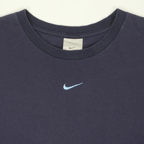 画像2: Early 00's NIKE センタースウォッシュロゴ Tシャツ ”Fade Navy" (2)