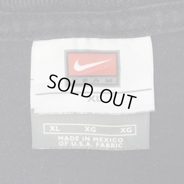 画像2: 00's NIKE LIVESTRONG BOXロゴプリントTシャツ (2)
