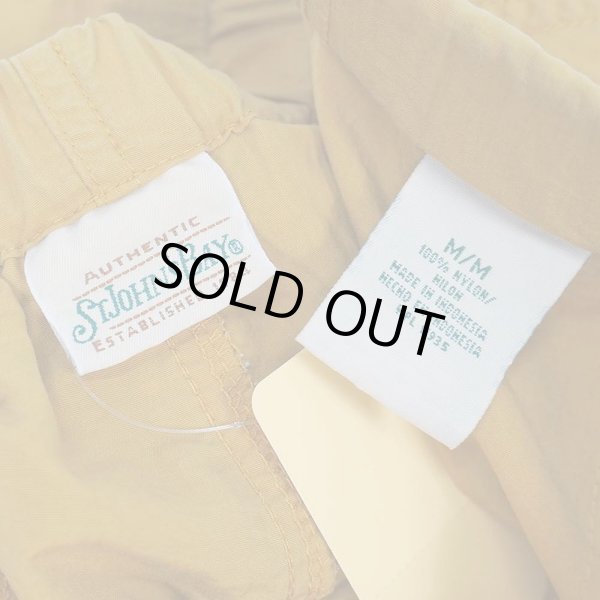 画像3: 90's ST JOHN'S BAY ナイロンショーツ (3)