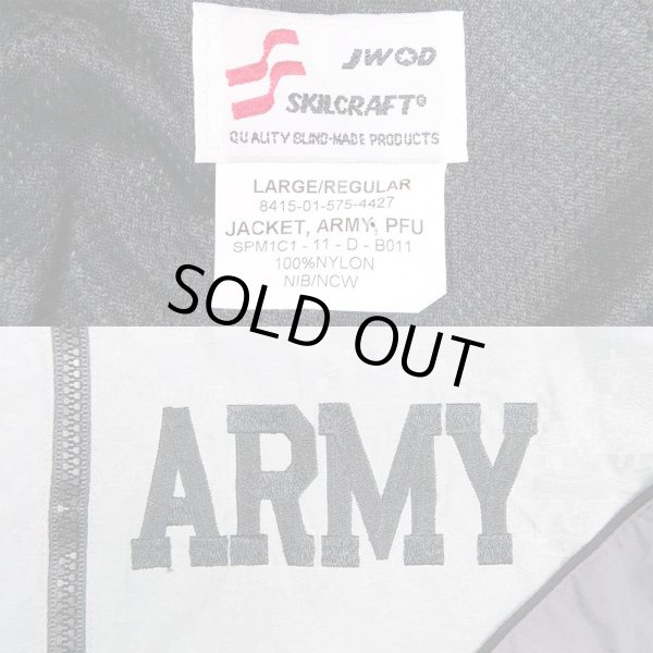 画像3: 00's US.ARMY IPFU ピクセルカモ柄 ナイロントレーニングジャケット "DEADSTOCK / LARGE-REGULAR" (3)