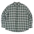 画像1: 90-00's ST.JOHN'S BAY フランネルボタンダウンシャツ "Green Ombre Plaid" (1)