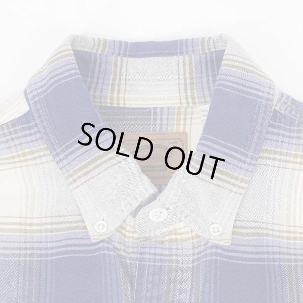 画像4: 90's ST JOHN'S BAY フランネル ボタンダウンシャツ "Ombre Plaid" (4)