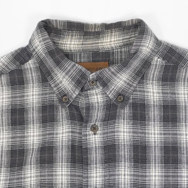 画像3: 90-00's ST.JOHN'S BAY フランネルボタンダウンシャツ "Gray Ombre Plaid" (3)