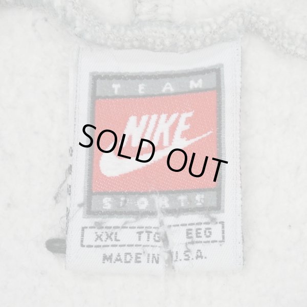 画像3: 00's NIKE センタースウォッシュ スウェットパーカー "MADE IN USA / NIKE TEAM" (3)