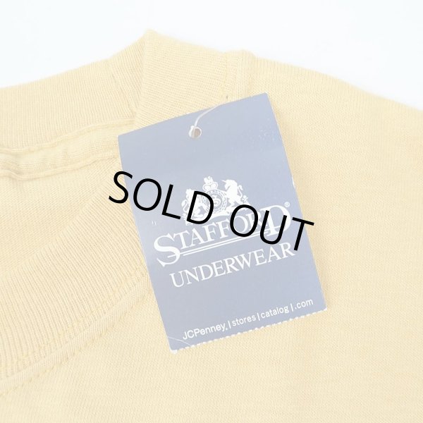 画像2: 00's STAFFORD ポケットTシャツ "DEADSTOCK / MUSTARD" (2)