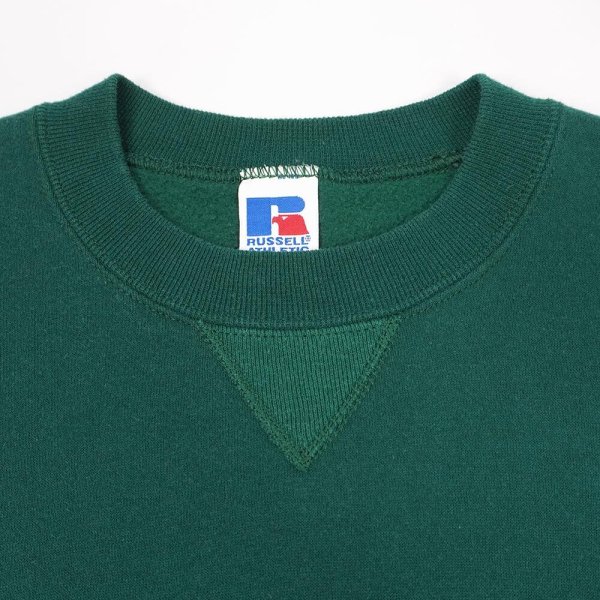 画像4: 90's RUSSELL 前V ブランクスウェット "GREEN / MADE IN USA" (4)