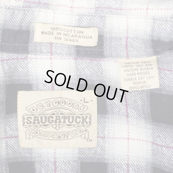 画像2: 80's SAUGATUCK プリントネルシャツ "Navy Ombre Plaid" (2)