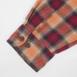 画像4: 90-00's ST.JOHN'S BAY フランネルボタンダウンシャツ "Red×Orange Ombre Plaid" (4)