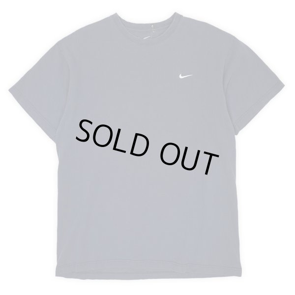 画像1: 00's NIKE スウォッシュロゴ刺繍 Tシャツ "FADE NAVY" (1)