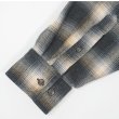 画像4: 90's GANT フランネル ボタンダウンシャツ "Navy Ombre Plaid" (4)