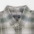 画像3: 90's TRADER BAY フランネル ボタンダウンシャツ "Gray×Green Ombre Plaid" (3)