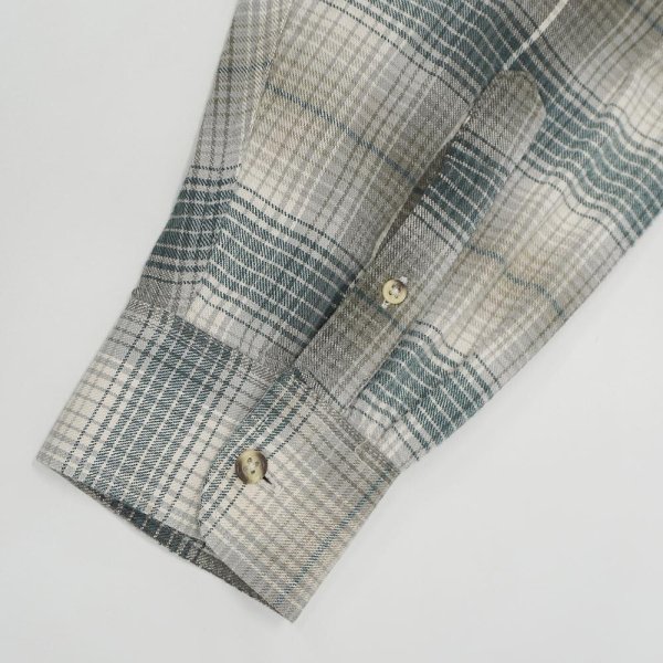 画像4: 90's TRADER BAY フランネル ボタンダウンシャツ "Gray×Green Ombre Plaid" (4)