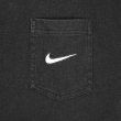 画像3: 90's NIKE スウォッシュロゴ刺繍 ポケットTシャツ "Fade Black" (3)