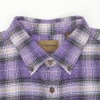 画像3: 90-00's ST JOHN'S BAY フランネルボタンダウンシャツ "Purple Ombre Plaid" (3)
