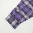 画像4: 90-00's ST JOHN'S BAY フランネルボタンダウンシャツ "Purple Ombre Plaid" (4)