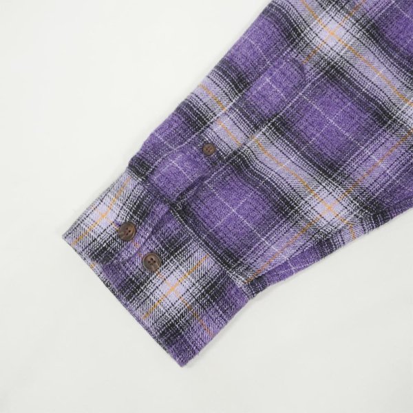 画像4: 90-00's ST JOHN'S BAY フランネルボタンダウンシャツ "Purple Ombre Plaid" (4)