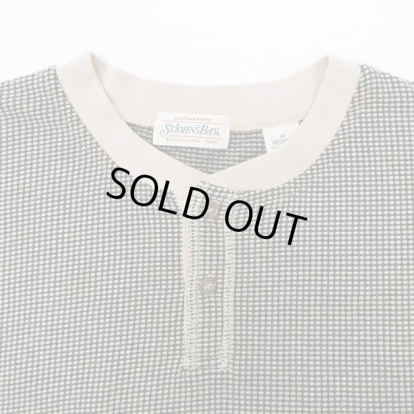 画像4: 90's St John's BAY ヘンリーネック カットソー"DEADSTOCK / KHAKI × BLACK" (4)