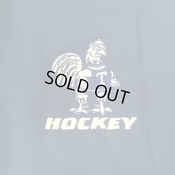 画像4: 00's Woolrich アークティックパーカー “チームロゴ刺繍” (4)