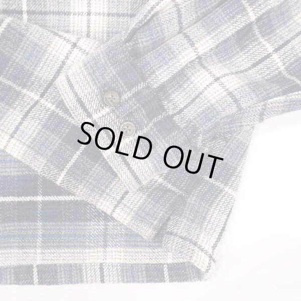 画像4: Late 90's ST JOHN'S BAY ヘビーネルシャツ "Navy Ombre Plaid" (4)