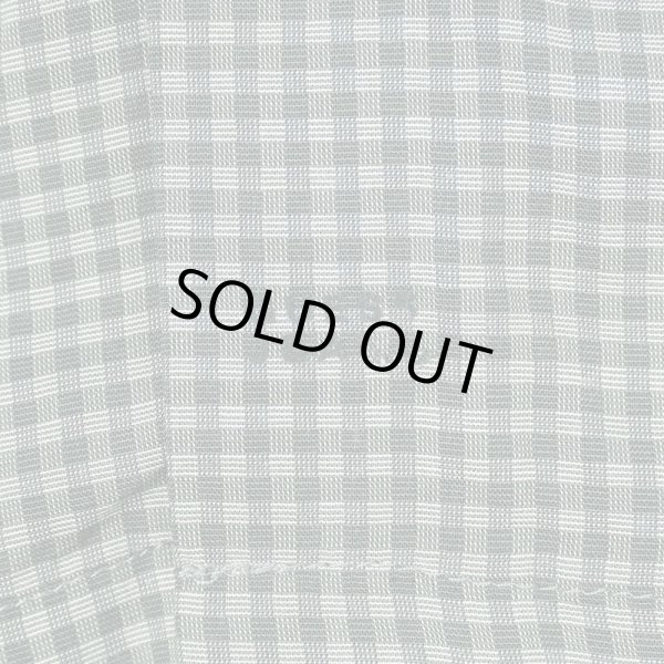 画像4: 90's GUESS L/S レーヨン オープンカラーシャツ (4)