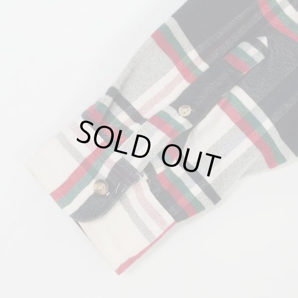 画像4: 90's ST JOHN'S BAY フランネル ボタンダウンシャツ "Black Plaid" (4)