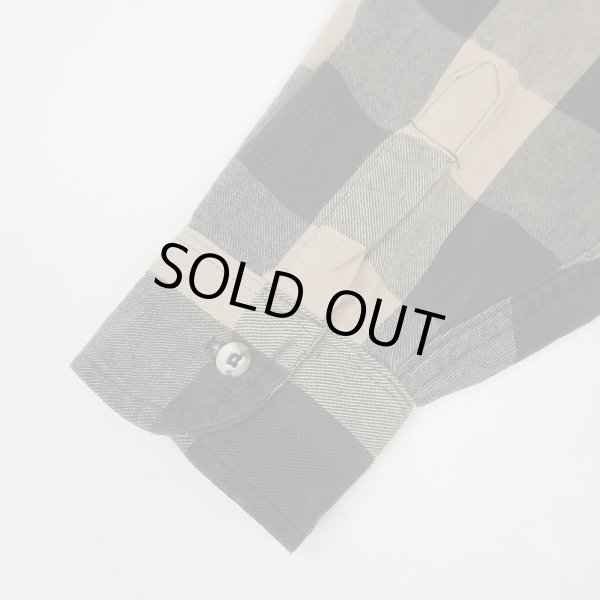 画像4: 90's ST JOHN'S BAY ブロックチェック柄 ヘビーネルシャツ "BLACK × BEIGE" (4)