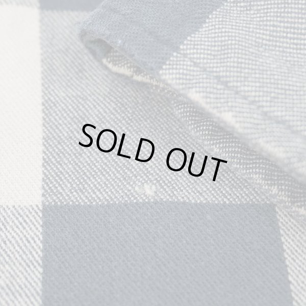 画像5: 90's ST JOHN'S BAY ブロックチェック柄 ヘビーネルシャツ "BLACK × BEIGE" (5)