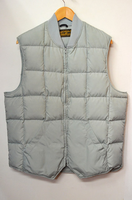 本日はSHIRT3点・VEST4点・IMPORT3点・ブログUPしました。