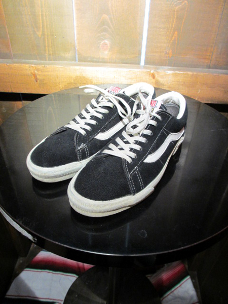 vans school