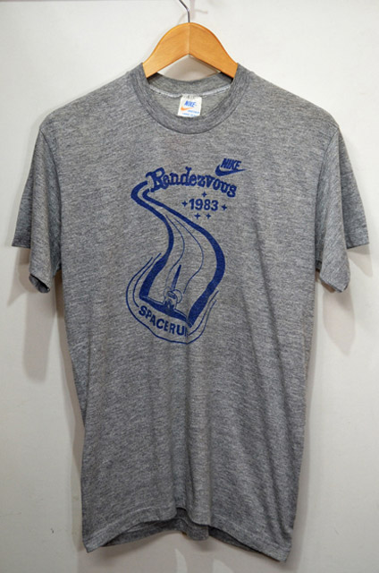 80's NIKE Tシャツ “Rendezvous SPACE RUN”