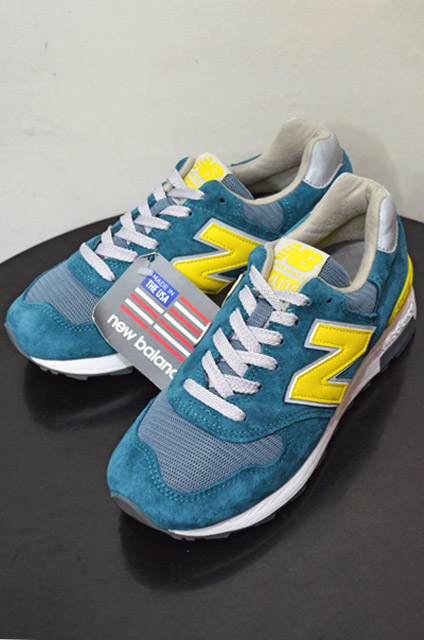 new balance 27.5cm靴/シューズ