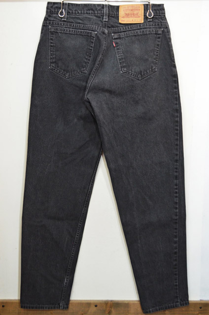 90's Levi's 560 ブラックデニムパンツ “USA製” - used&vintage box Hi-smile