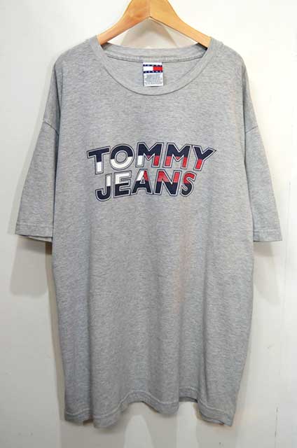 90's TOMMY JEANS ロゴプリントTシャツ