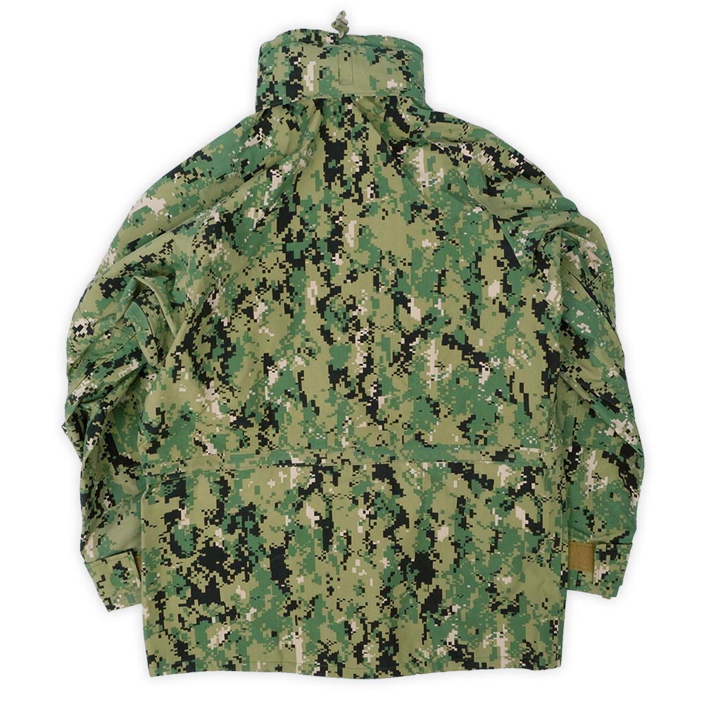 米海軍 NWU AOR2 TYPE III MEDIUM 上下セット